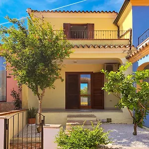 Appartamento Residenziale Trilocale Aresula San Teodoro, San Teodoro (Sardinia)